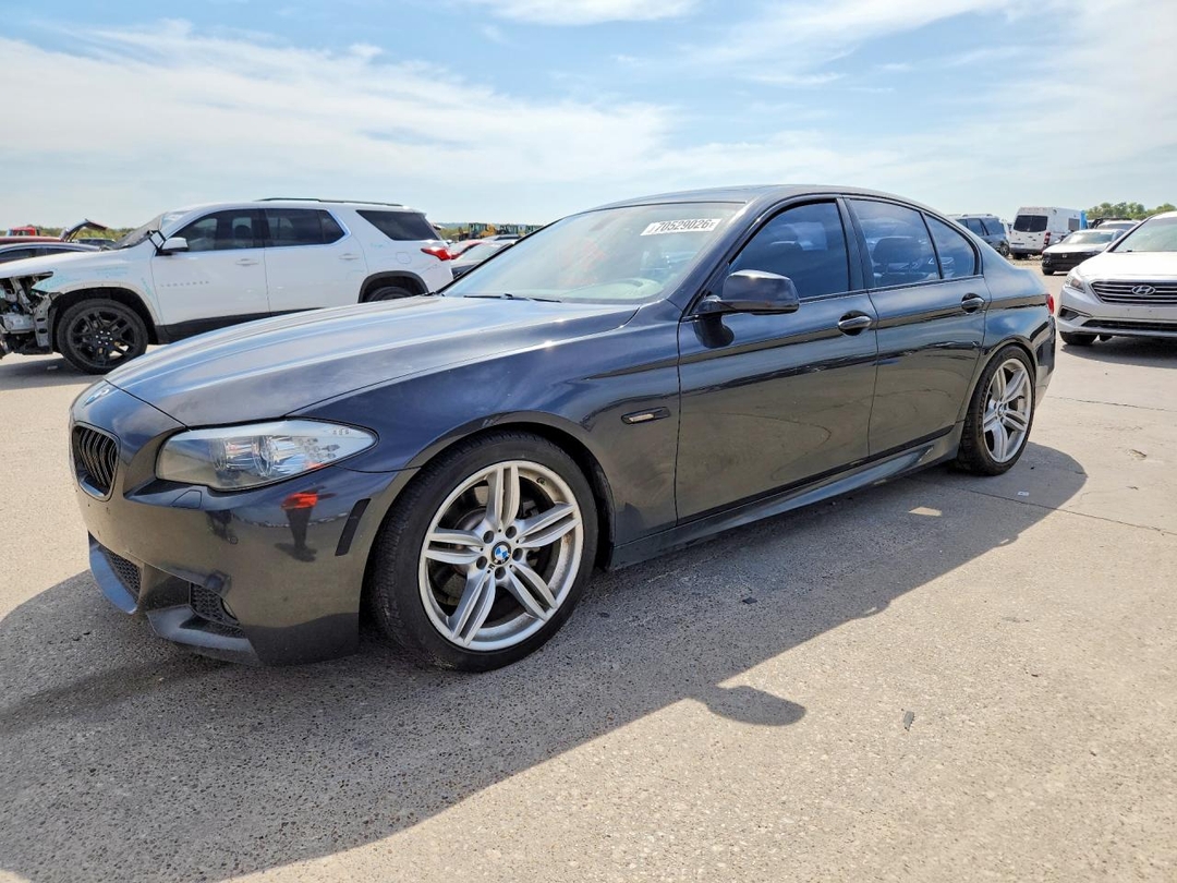منظر 2013 BMW 528 I، زاوية 1