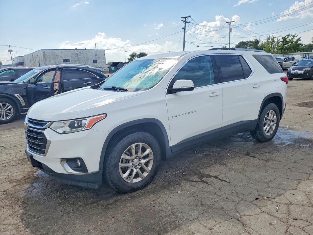 Vue de 2018 CHEVROLET TRAVERSE LT, angle 1