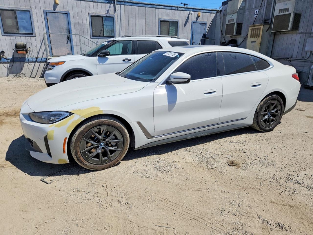 Vue de 2023 BMW I4 EDRIVE 40, angle 1