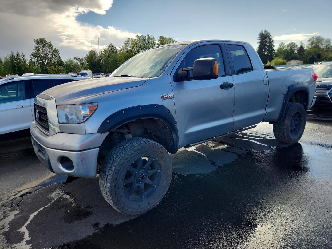 منظر 2008 TOYOTA TUNDRA SR5، زاوية 1