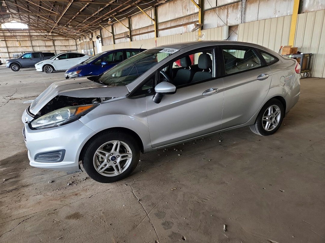 Vue de 2019 FORD FIESTA SE, angle 1