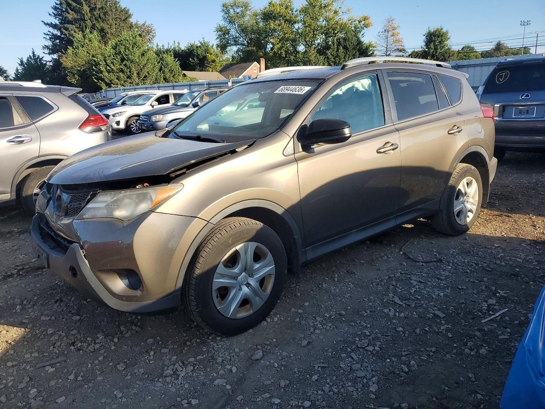 Vista de 2014 TOYOTA RAV4 LE, ángulo 1