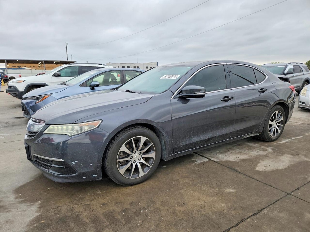 Vue de 2015 ACURA TLX, angle 1