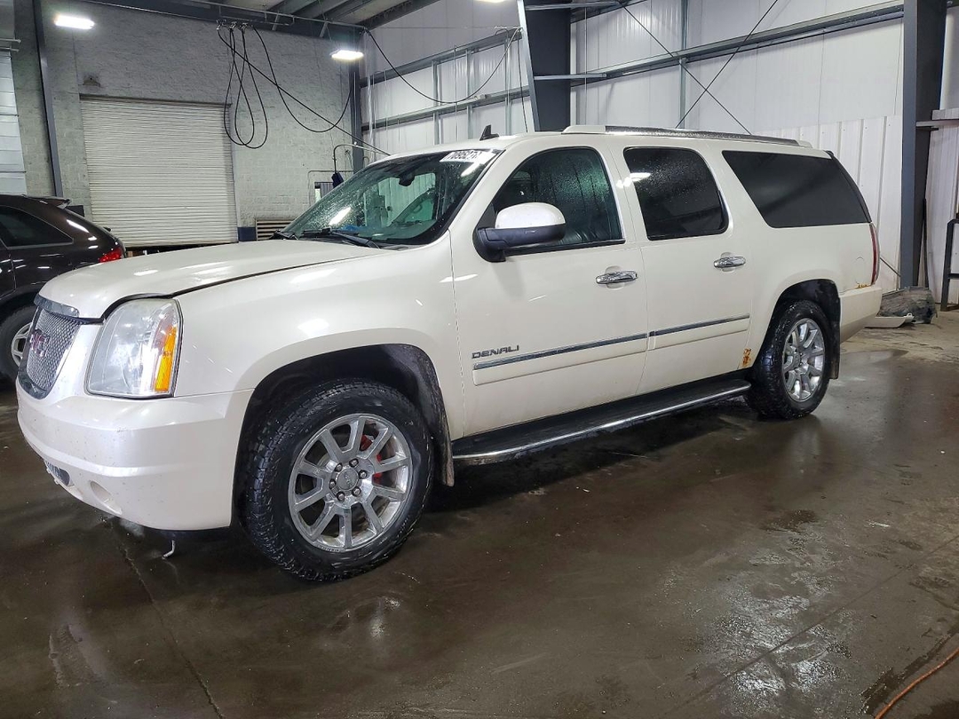 Vista de 2012 GMC YUKON XL DENALI, ángulo 1