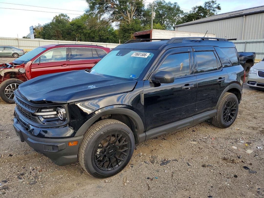 Вид 2021 FORD BRONCO SPORT, угол 1