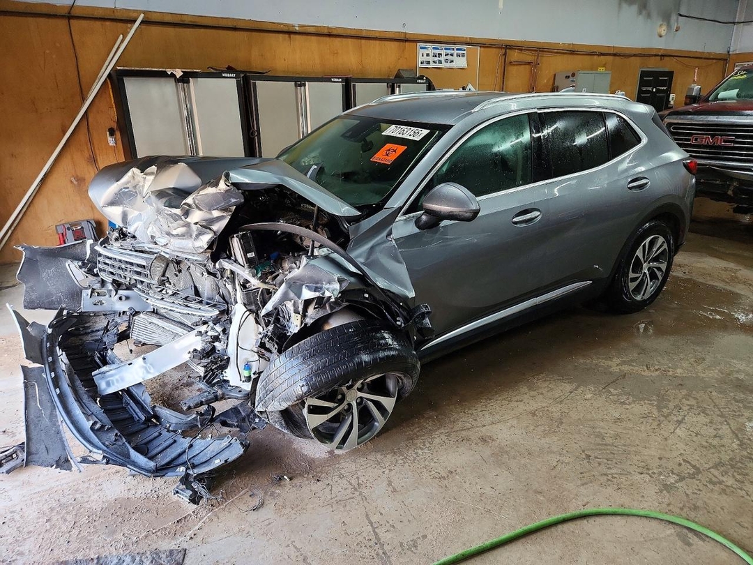 Вид 2021 BUICK ENVISION ESSENCE, угол 1