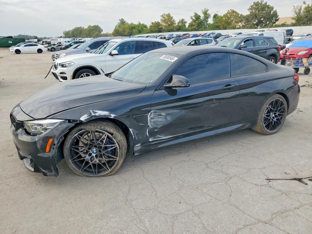 Vedere 2020 BMW M4, unghi 1