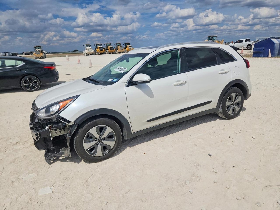 Вид 2018 KIA NIRO EX, угол 1