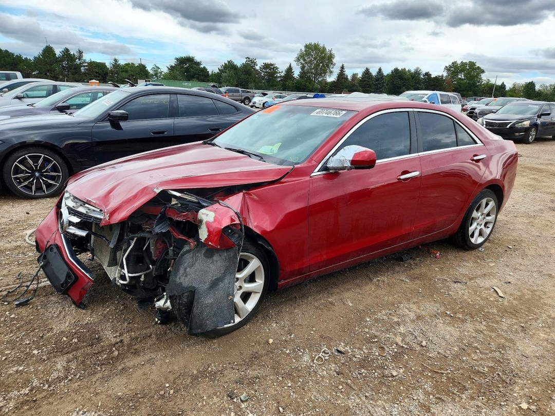 Vue de 2014 CADILLAC ATS, angle 1