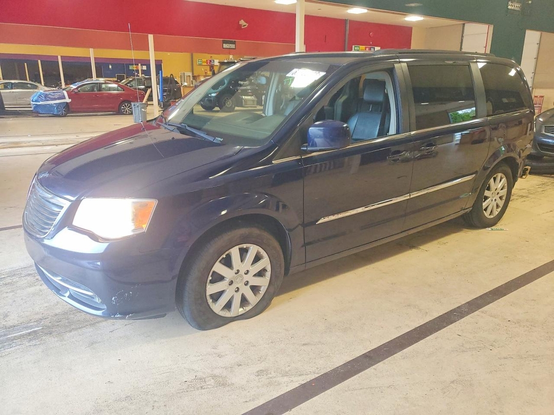 Vista de 2014 CHRYSLER TOWN &amp; COUNTRY TOURING, ángulo 1