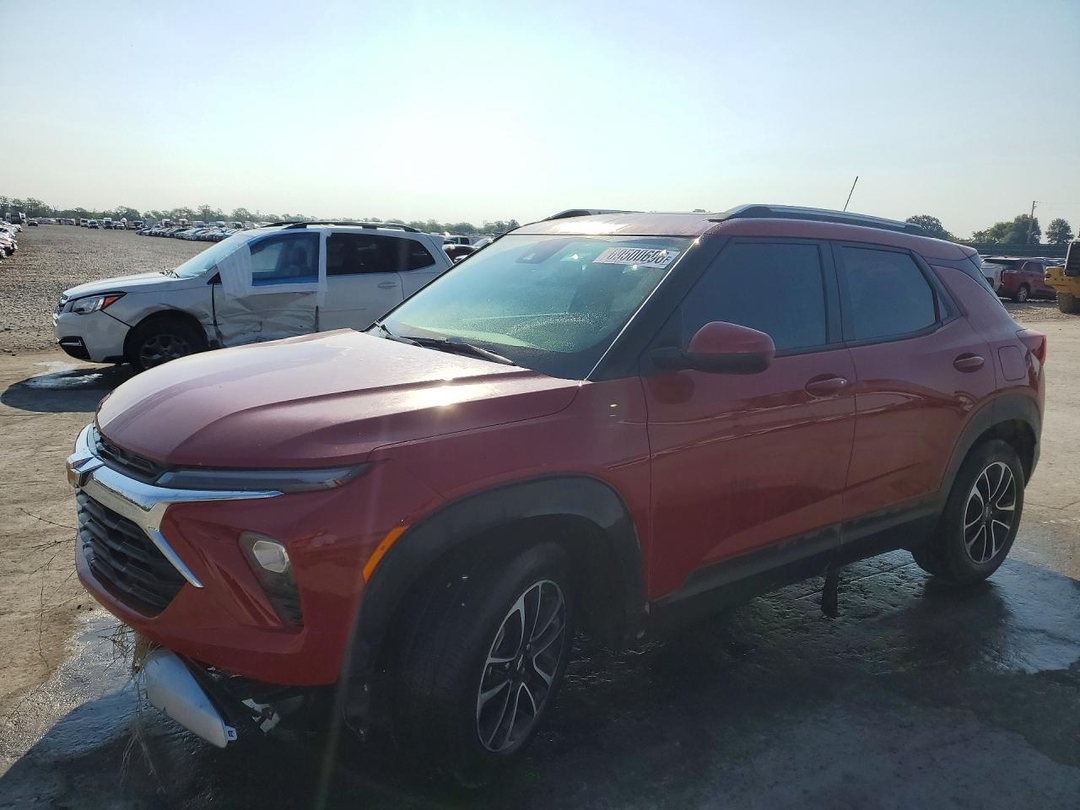 Вид 2026 CHEVROLET TRAILBLAZER LT, угол 1
