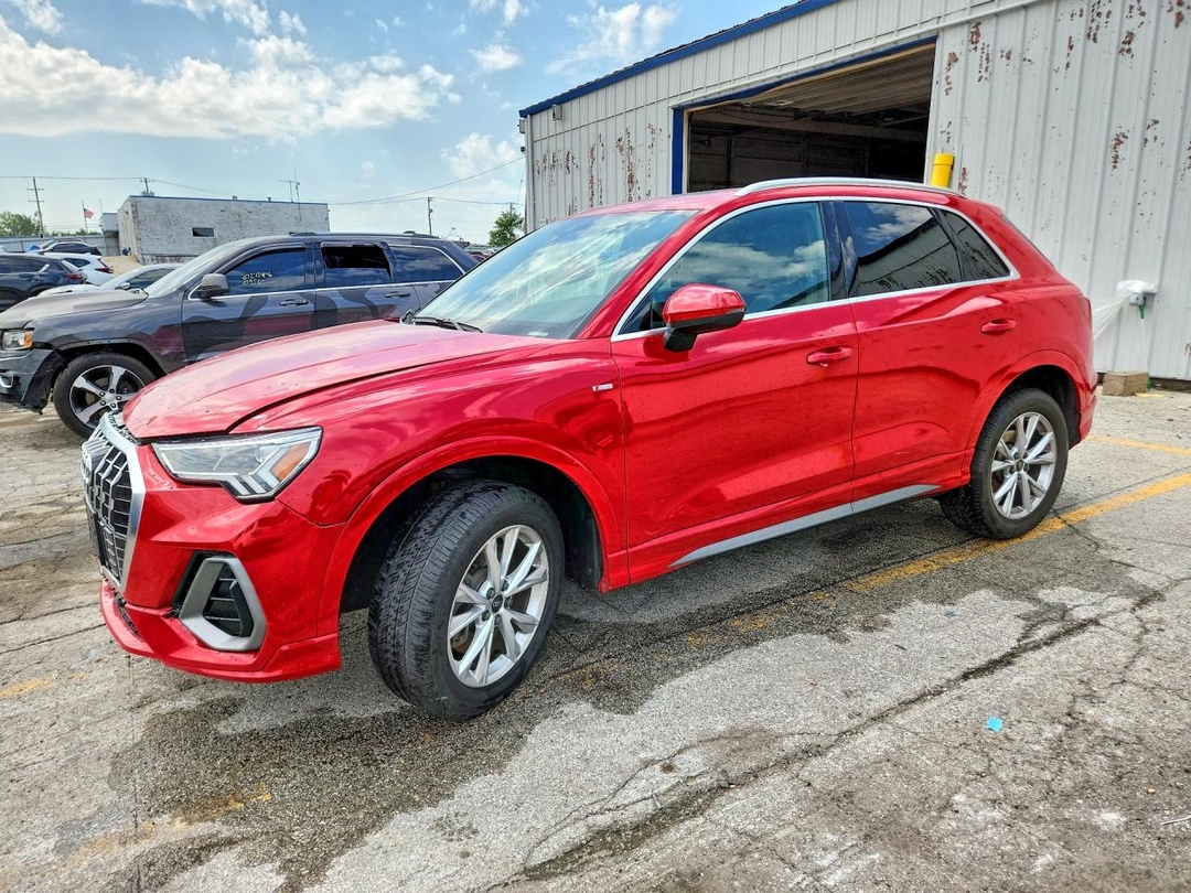 منظر 2023 AUDI Q3 PREMIUM S LINE 45، زاوية 1
