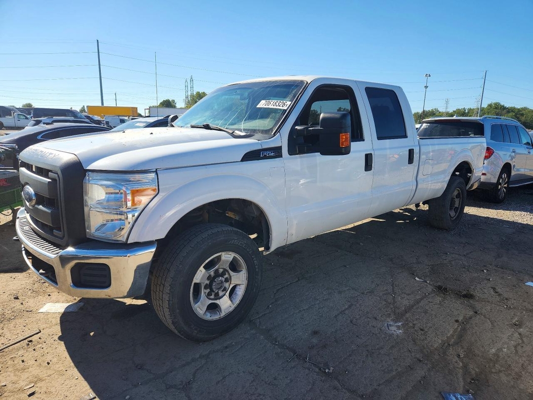 Vista de 2014 FORD F250 SUPER DUTY, ángulo 1