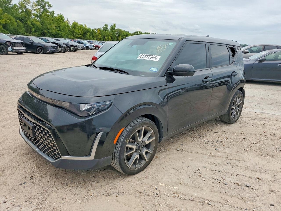 Vista de 2024 KIA SOUL EX, ángulo 1