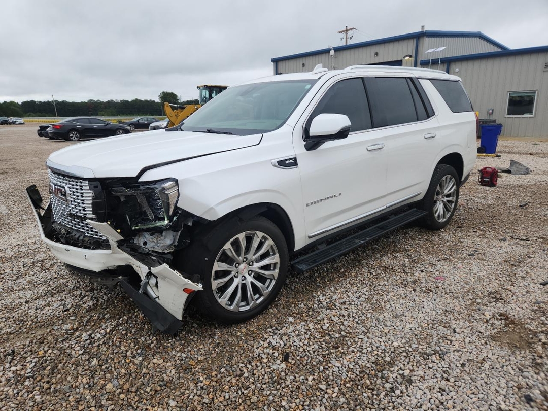 Vue de 2022 GMC YUKON DENALI, angle 1