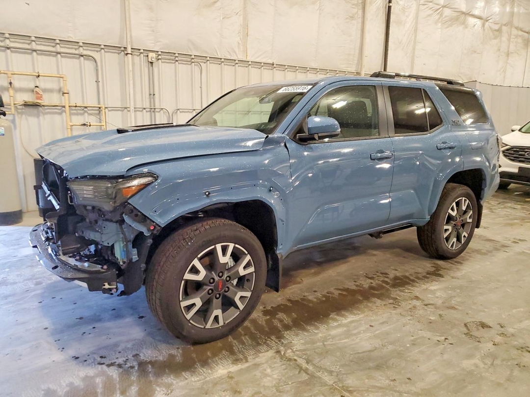 Vue de 2026 TOYOTA 4RUNNER TRD SPORT, angle 1