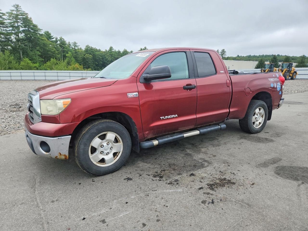 Vue de 2007 TOYOTA TUNDRA SR5, angle 1