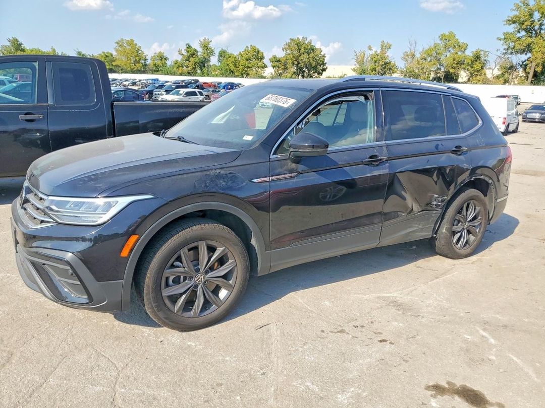منظر 2022 VOLKSWAGEN TIGUAN SE، زاوية 1