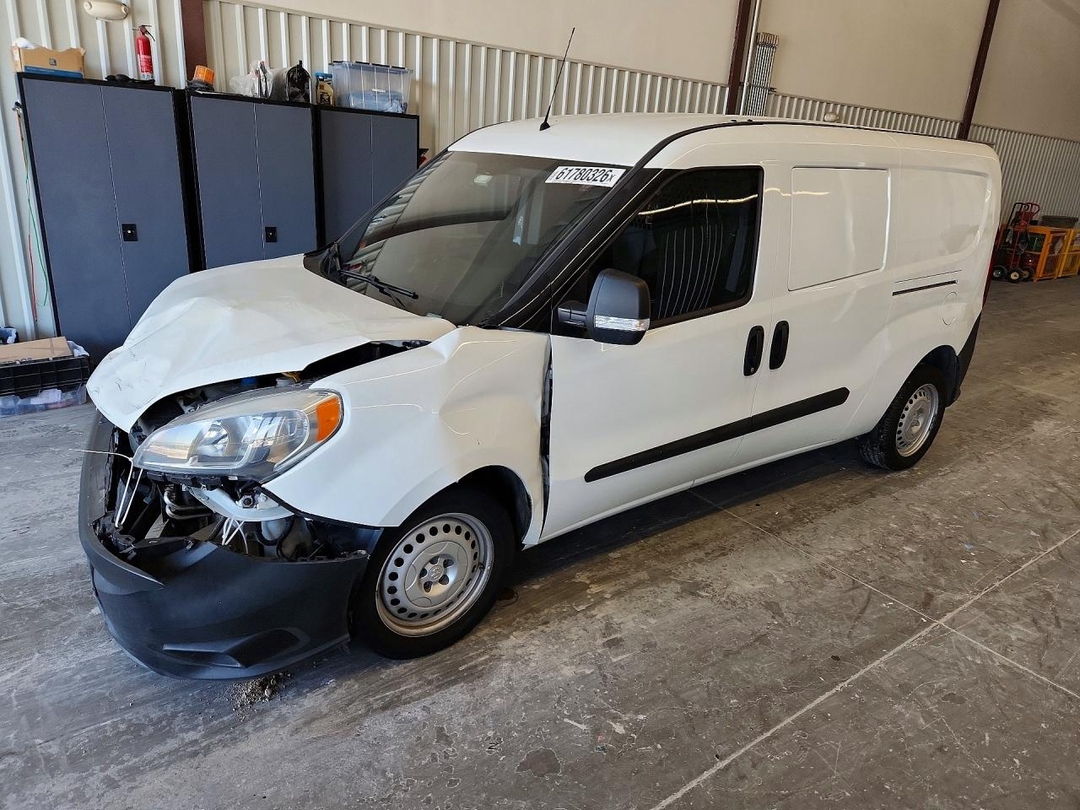 Vue de 2021 RAM PROMASTER CITY, angle 1