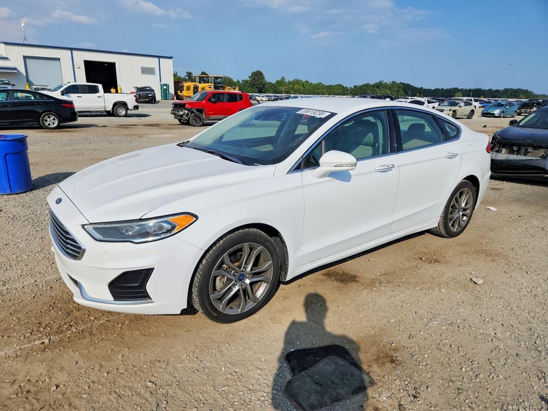 Vista de 2019 FORD FUSION SEL, ángulo 1