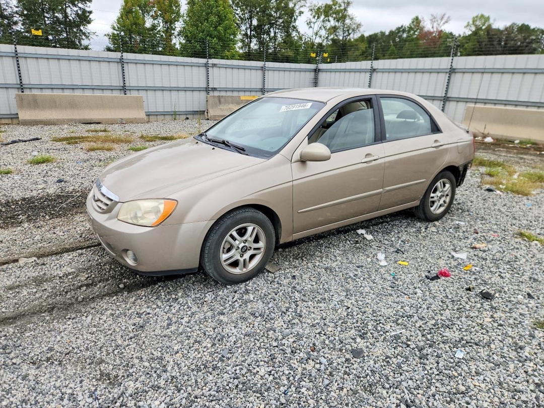 Vista de 2005 KIA SPECTRA LX, ángulo 1