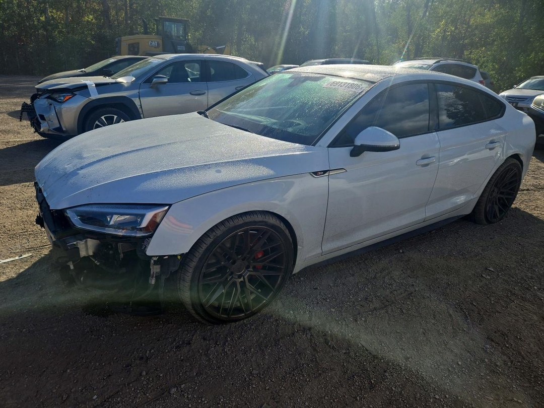 Vue de 2019 AUDI S5 PRESTIGE, angle 1