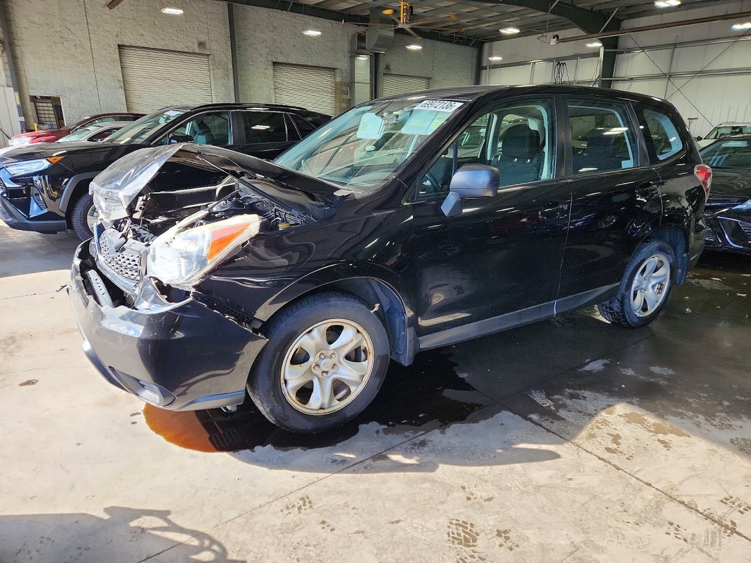 منظر 2014 SUBARU FORESTER 2.5I، زاوية 1