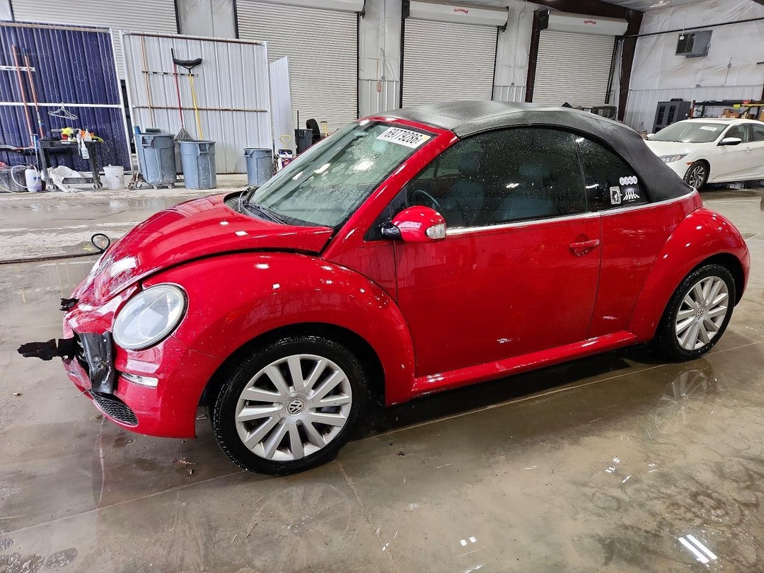 Вид 2008 VOLKSWAGEN NEW BEETLE CONVERTIBLE SE, угол 1