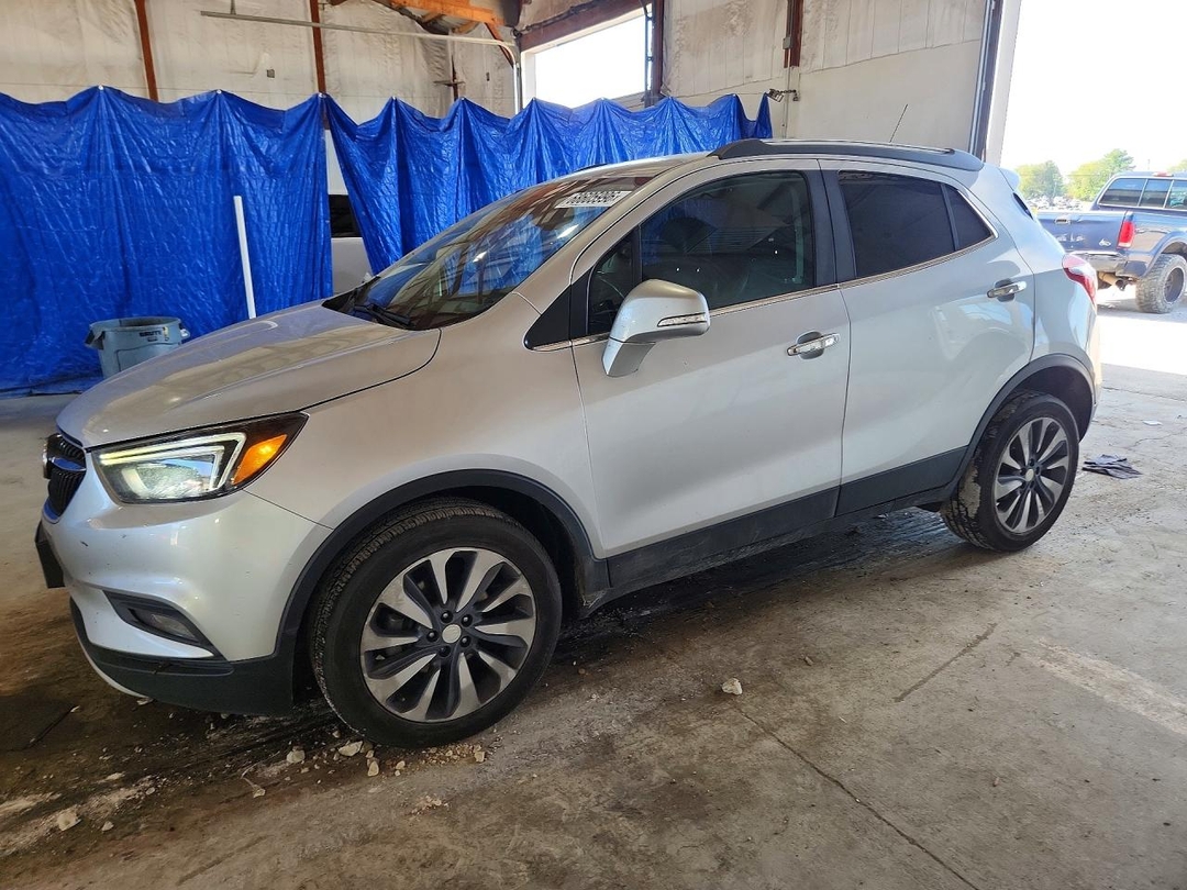 Vue de 2020 BUICK ENCORE ESSENCE, angle 1