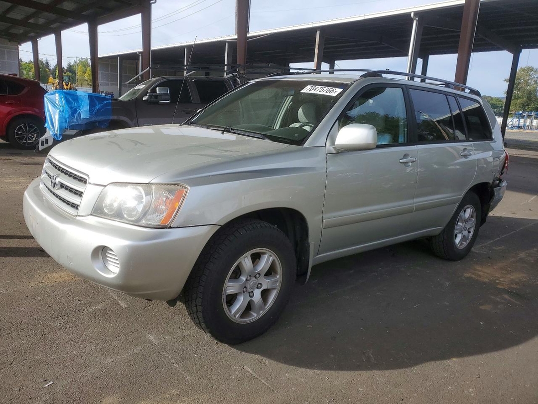 منظر 2003 TOYOTA HIGHLANDER LIMITED، زاوية 1