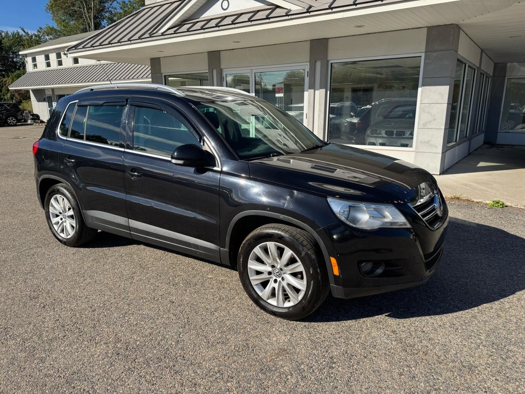 Вид 2009 VOLKSWAGEN TIGUAN SE, угол 1