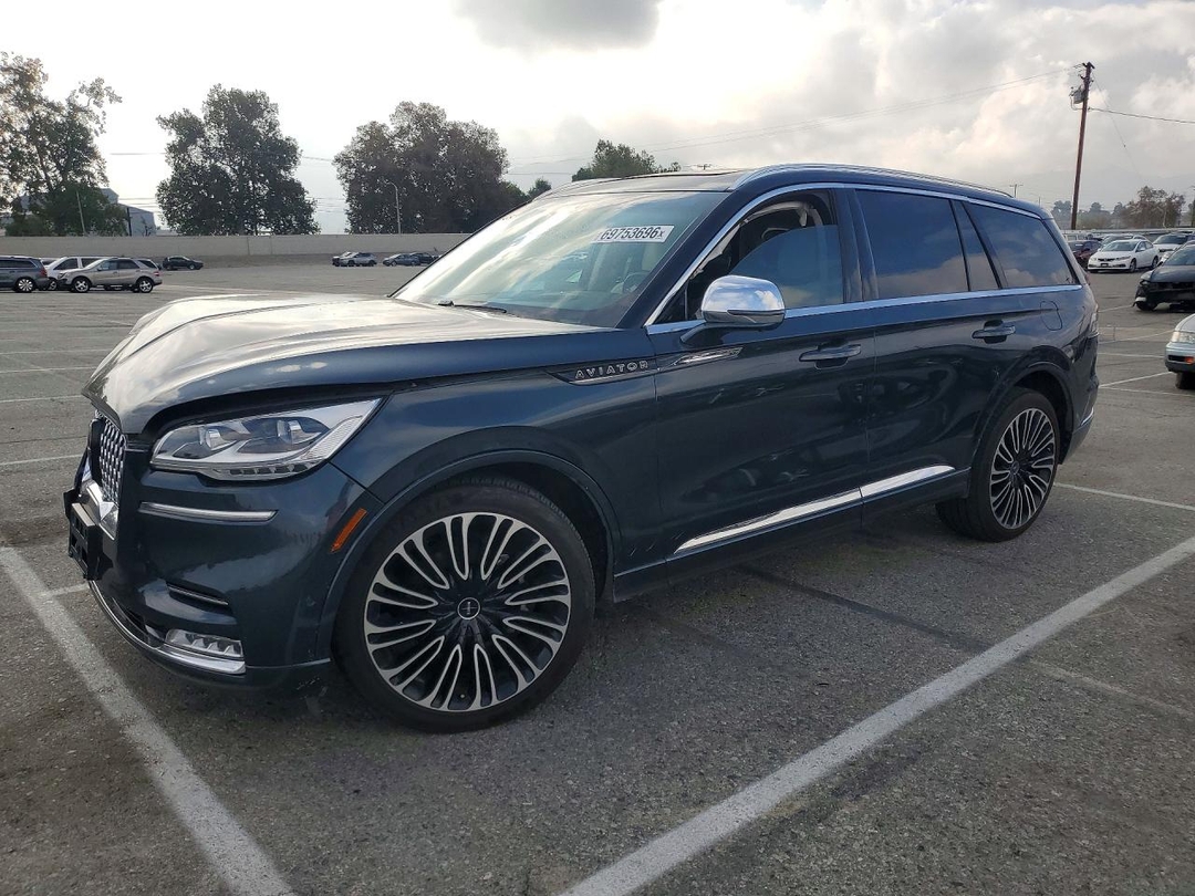 Vista de 2020 LINCOLN AVIATOR BLACK LABEL, ángulo 1