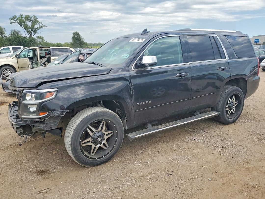 منظر 2015 CHEVROLET TAHOE K1500 LTZ، زاوية 1