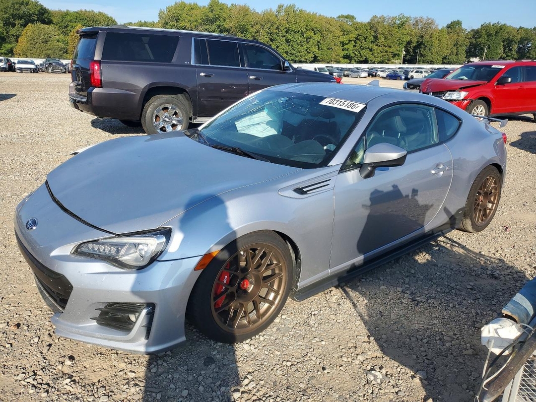 منظر 2017 SUBARU BRZ 2.0 LIMITED، زاوية 1