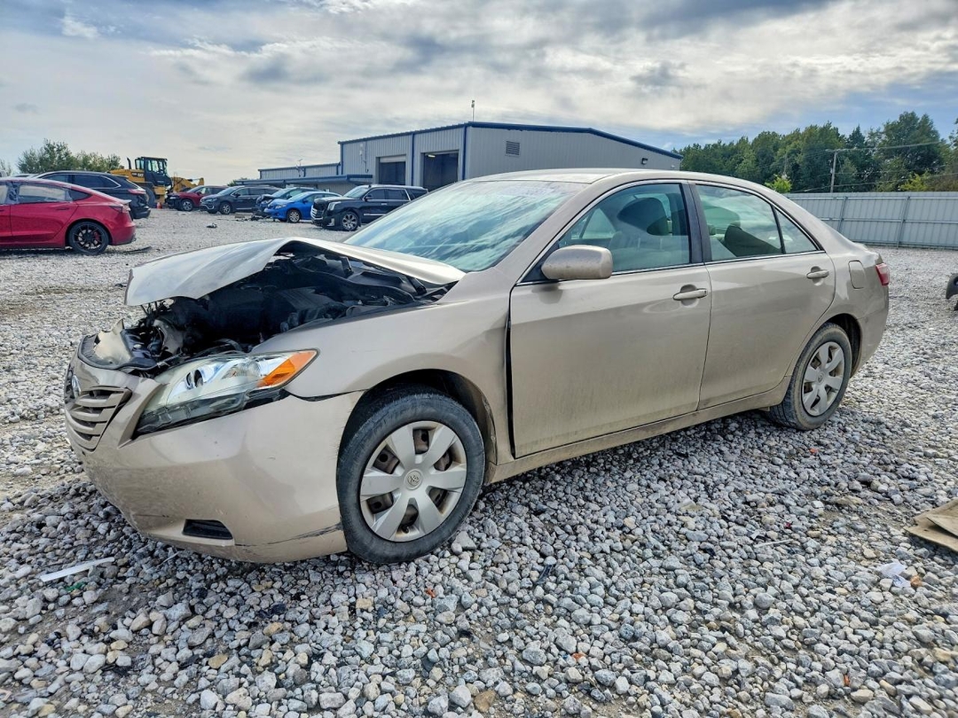 منظر 2007 TOYOTA CAMRY LE، زاوية 1