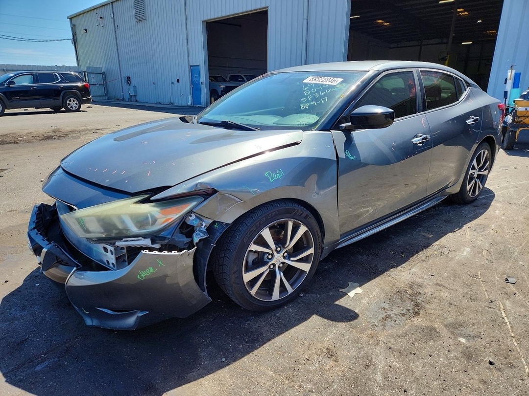Vedere 2017 NISSAN MAXIMA 3.5 S, unghi 1