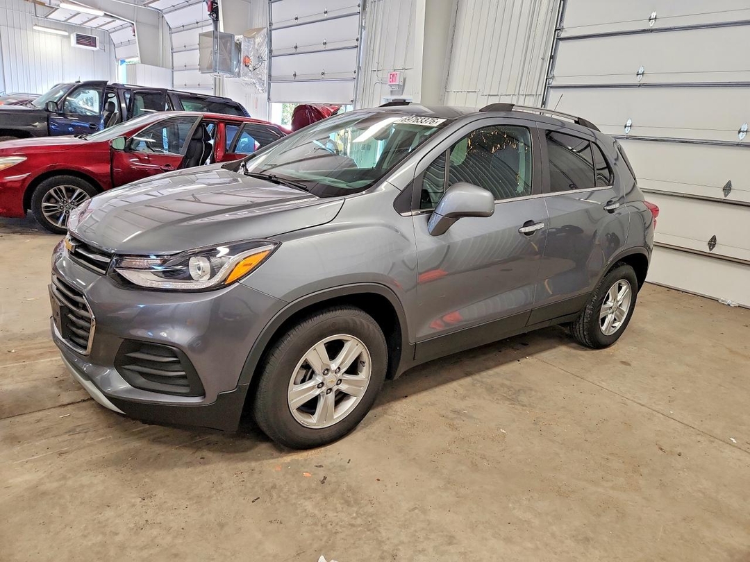 Vista de 2019 CHEVROLET TRAX 1LT, ángulo 1
