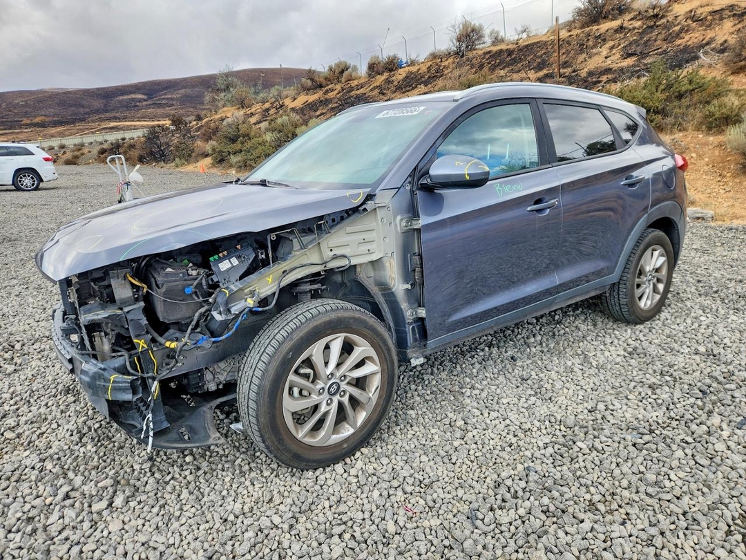 Vue de 2018 HYUNDAI TUCSON SEL, angle 1