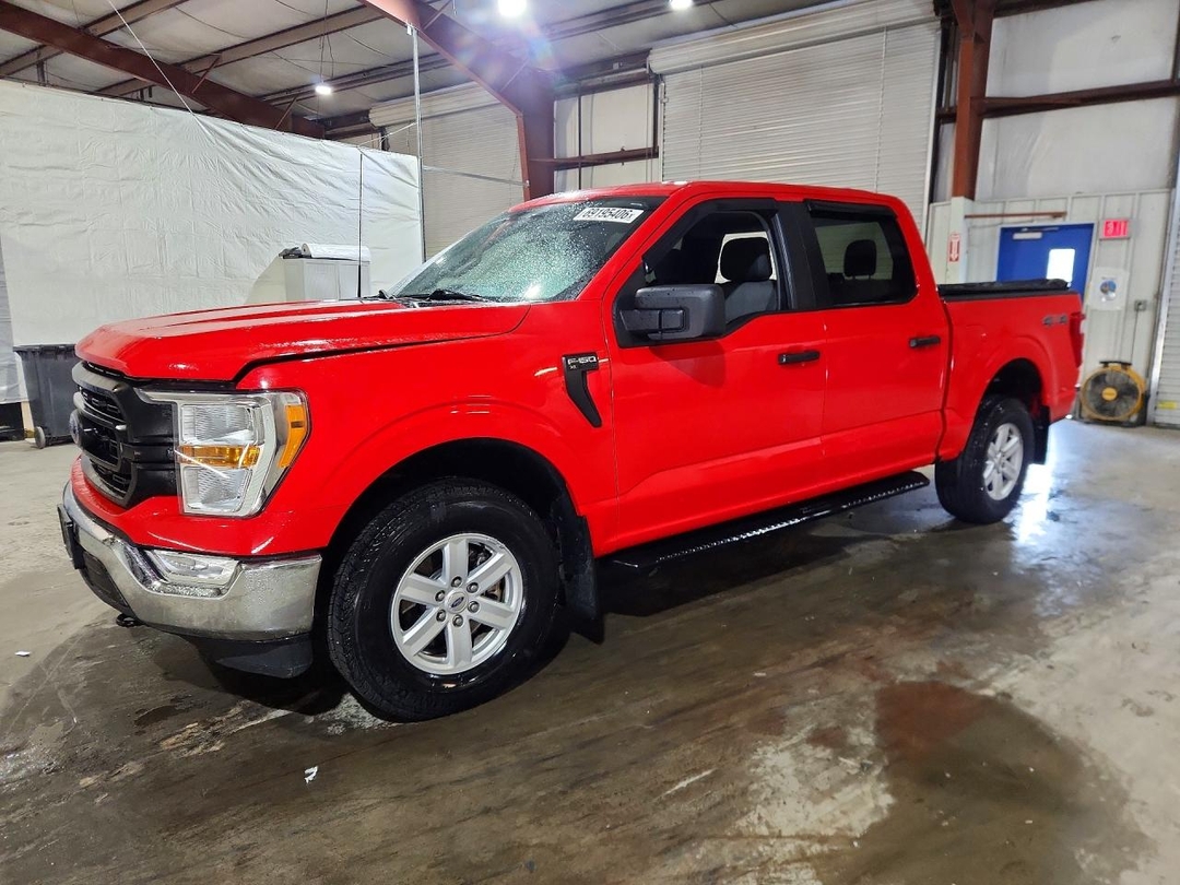 Вид 2022 FORD F150 SUPERCREW, угол 1
