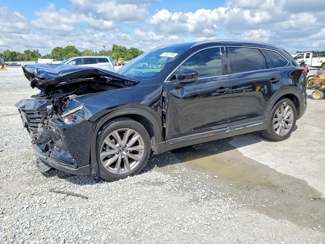 Vue de 2020 MAZDA CX-9 GRAND TOURING, angle 1