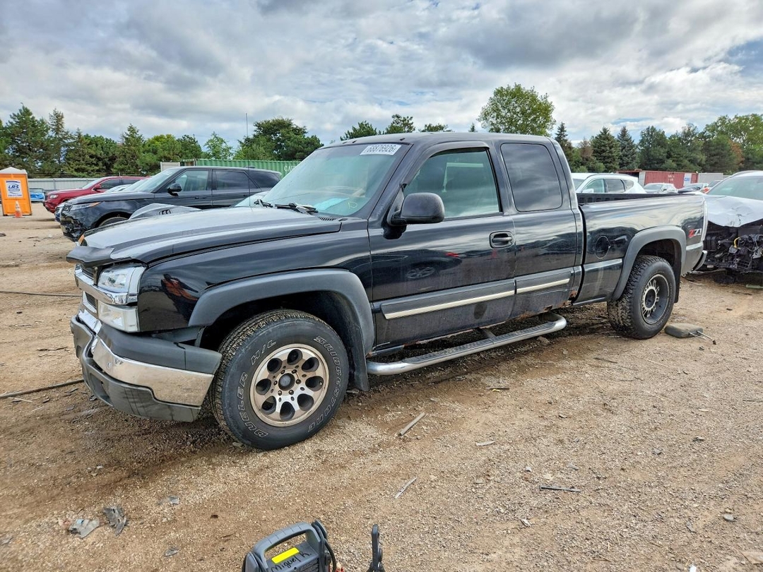 Вид 2003 CHEVROLET SILVERADO K1500, угол 1
