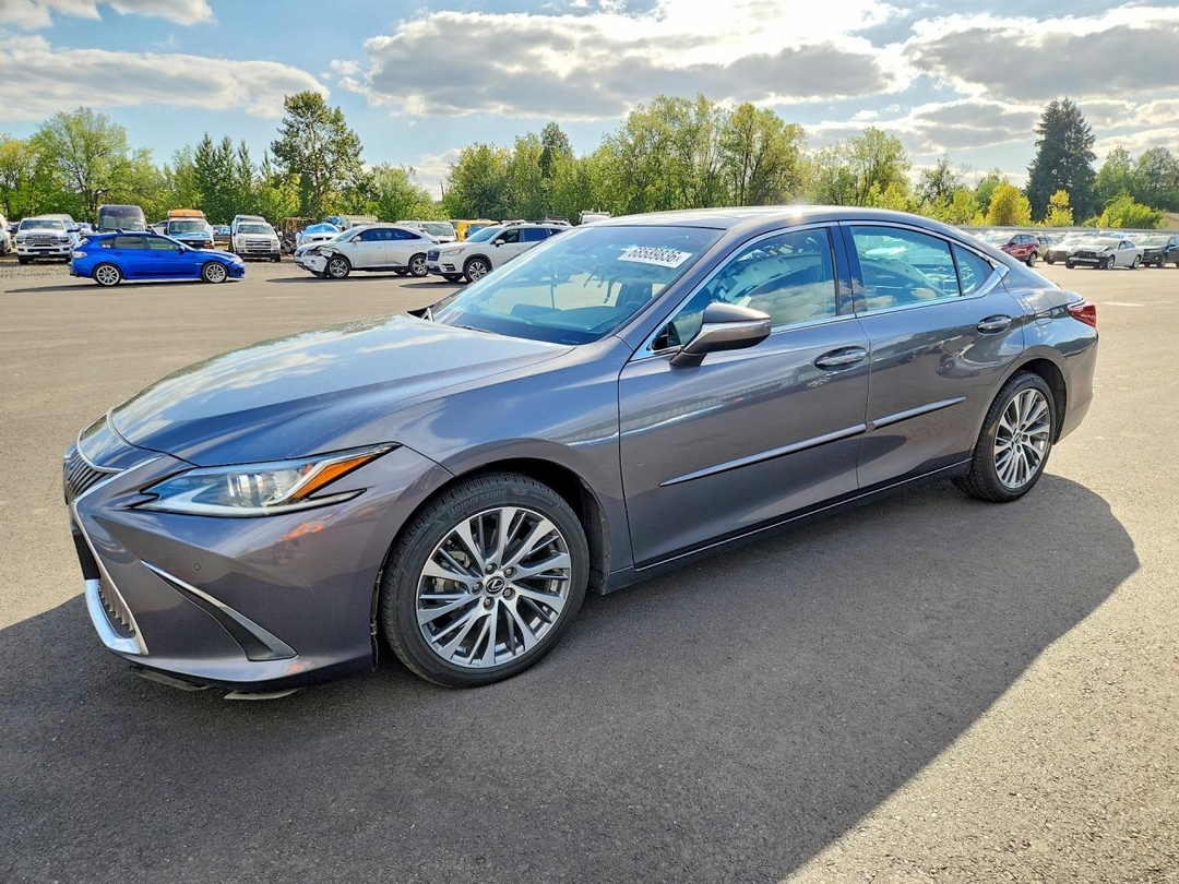 Вид 2019 LEXUS ES 350, угол 1