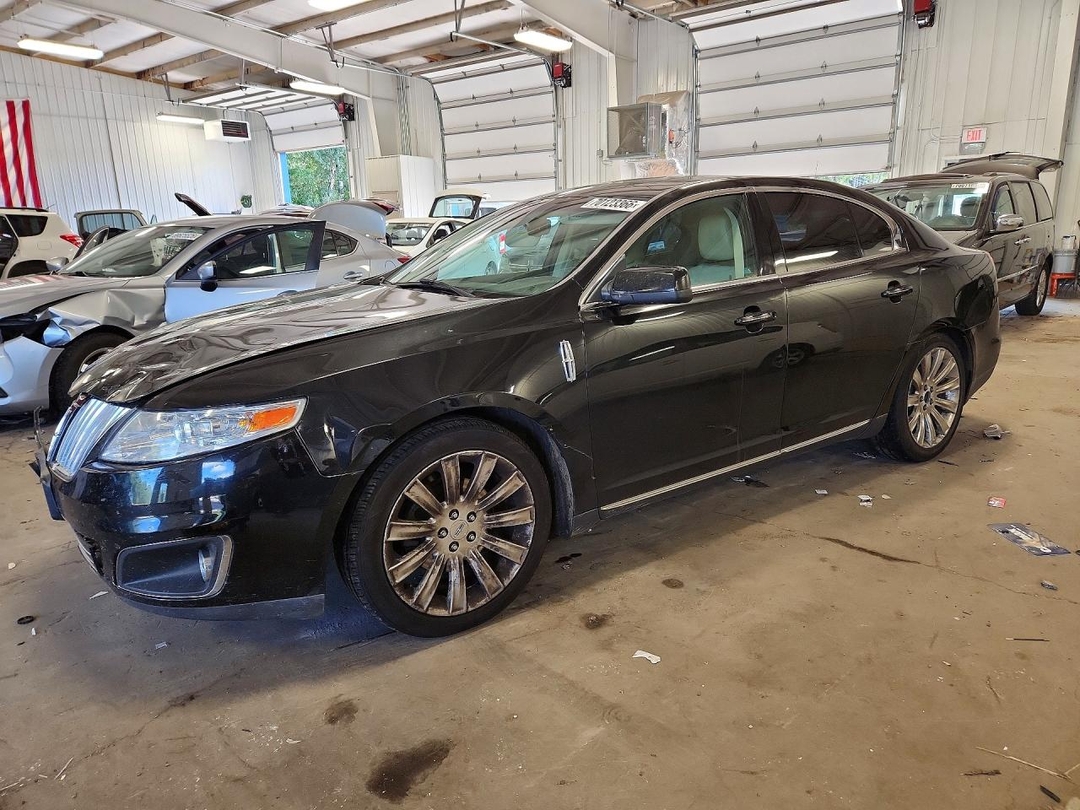 Vista de 2010 LINCOLN MKS, ángulo 1