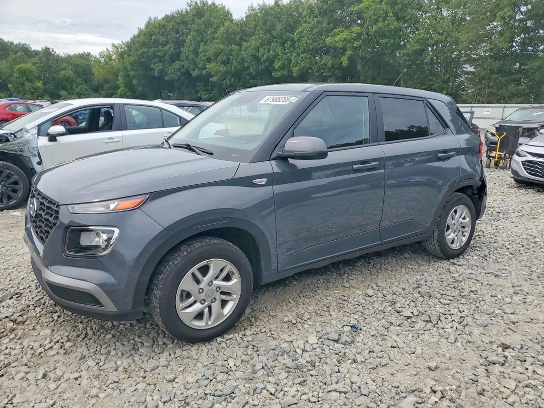 Вид 2026 HYUNDAI VENUE SE, угол 1