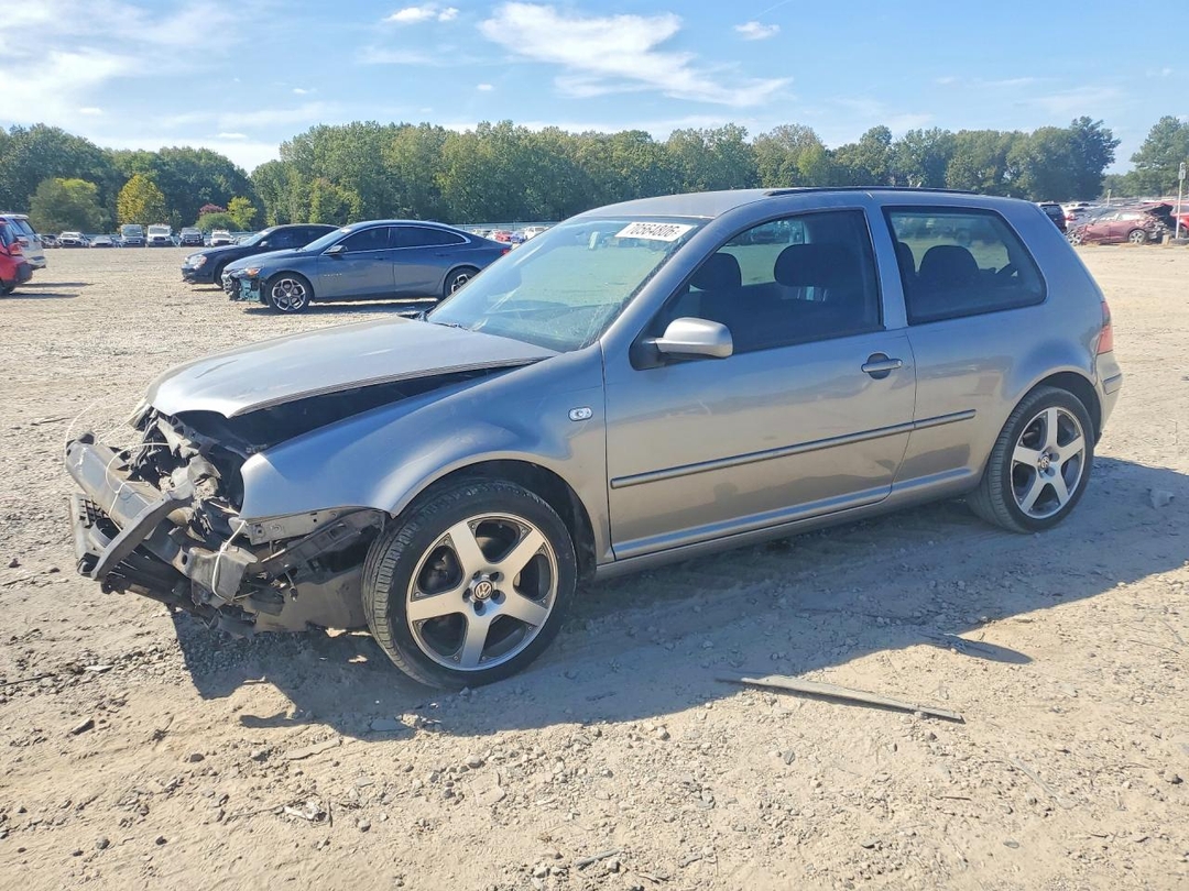 Vue de 2003 VOLKSWAGEN GTI, angle 1