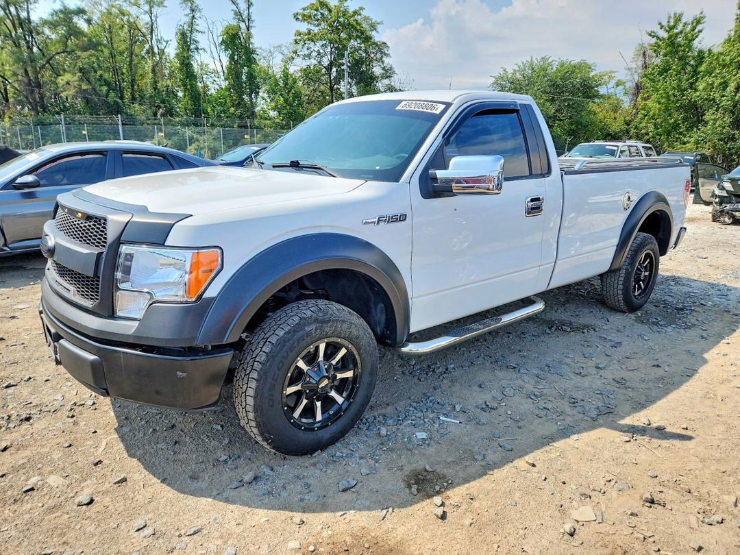 Vista de 2012 FORD F150, ángulo 1