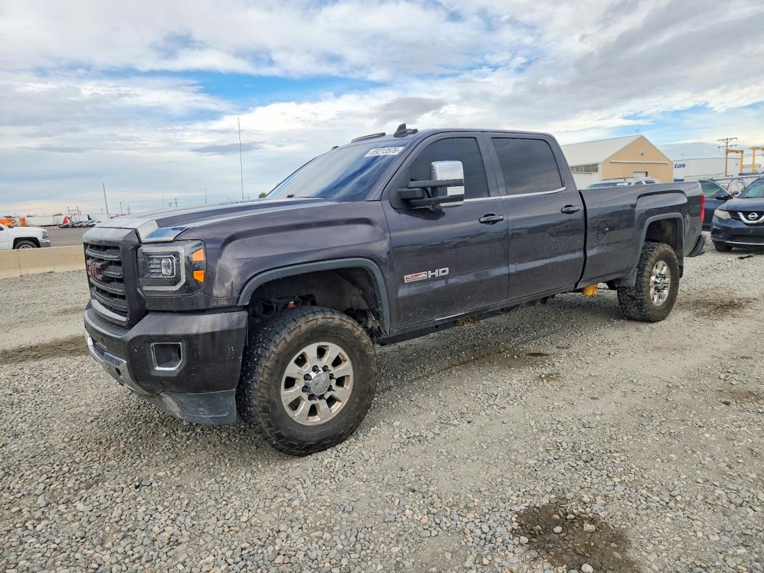 منظر 2015 GMC SIERRA K3500 SLT، زاوية 1