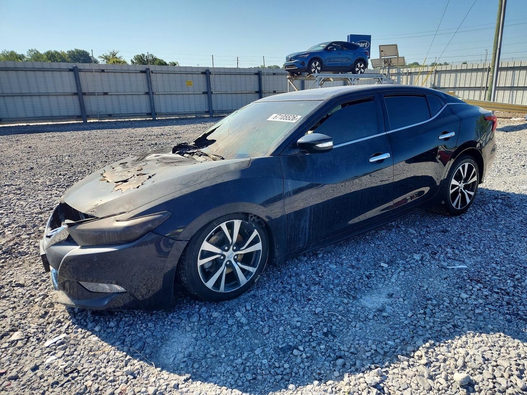 Vue de 2018 NISSAN MAXIMA 3.5 SL, angle 1