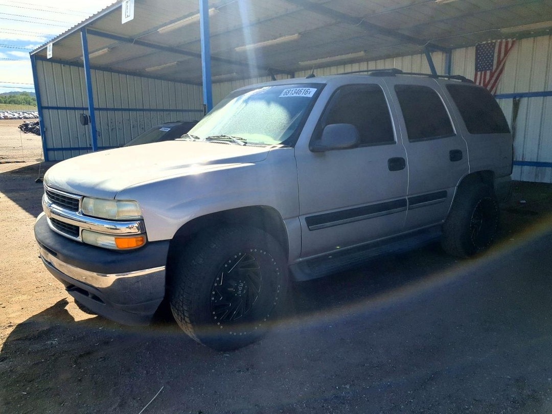Vue de 2005 CHEVROLET TAHOE K1500, angle 1