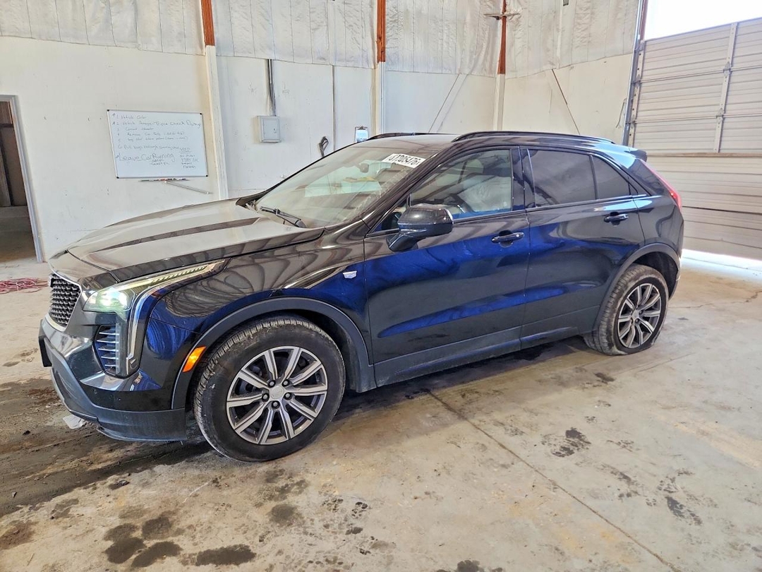 Vista de 2019 CADILLAC XT4 SPORT, ángulo 1